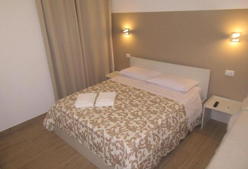 חדר סטנדרט לשלושה, Il Sogno Di Calipso