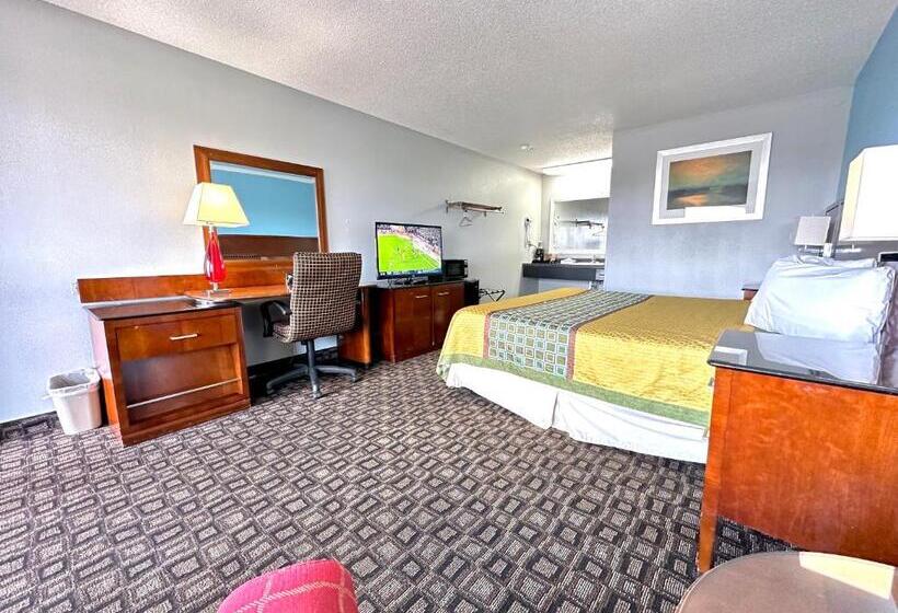 إستوديو قياسى سرير كينج, Lakes Inn