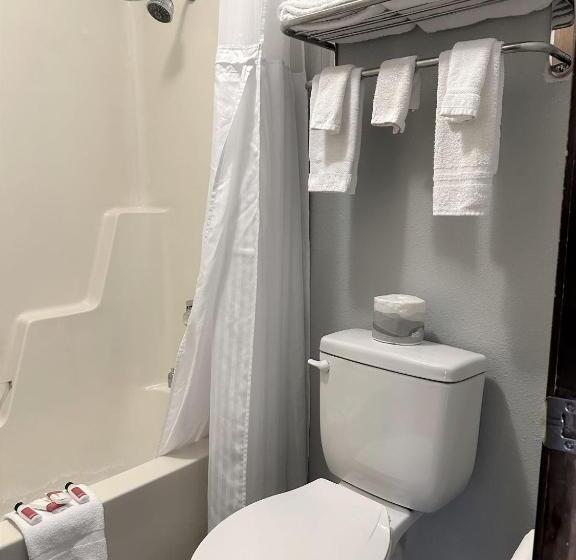 غرفة ديلوكس, Lakes Inn