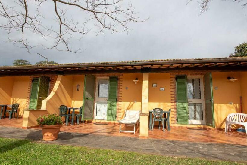 חדר סטנדרט נוף לגינה, Le Giuncaine