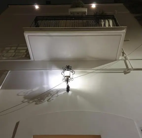 اتاق سوپریور با تخت بزرگ, B&b Novecento Italiano
