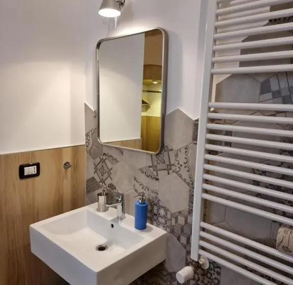 اتاق سوپریور با تخت بزرگ, B&b Novecento Italiano
