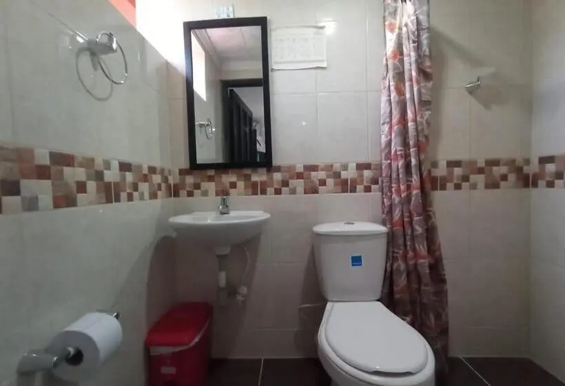 Standard Neljän Hengen Huone, Las Cabanas De Pino Hostel