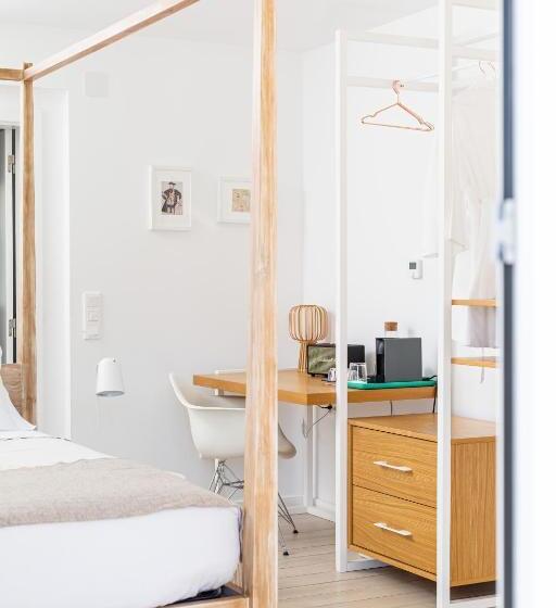 اتاق لوکس با بالکن, Emcasa Boutique Guesthouse