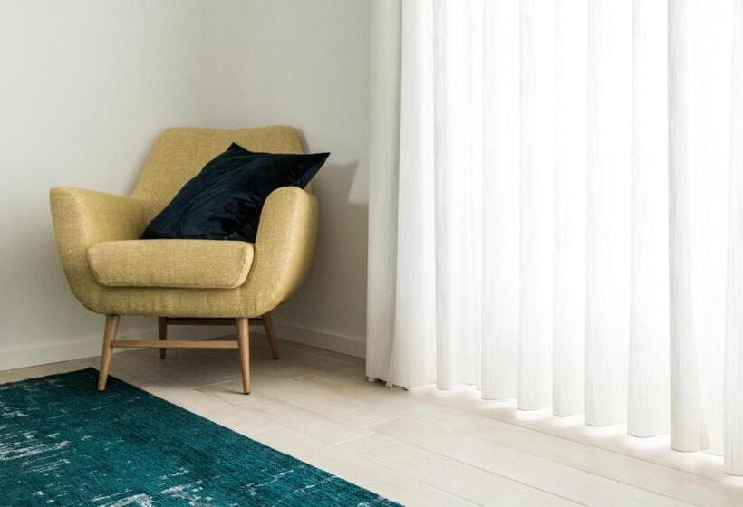 اتاق لوکس با بالکن, Emcasa Boutique Guesthouse