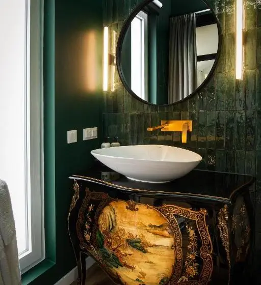 オーシャンビュースイート, Emcasa Boutique Guesthouse