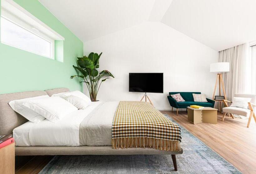 سوییت با چشم‌انداز دریا, Emcasa Boutique Guesthouse