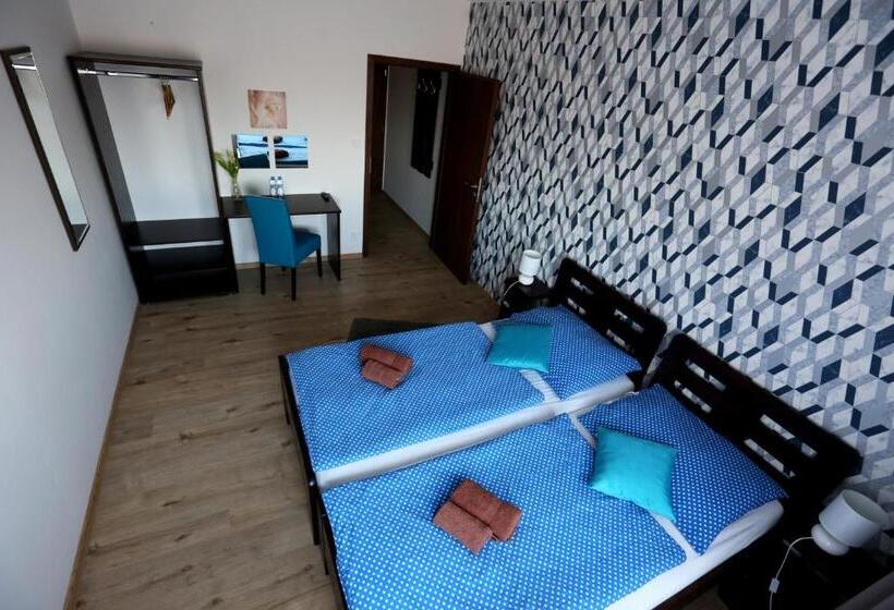 اتاق استاندارد, Penzion Patron