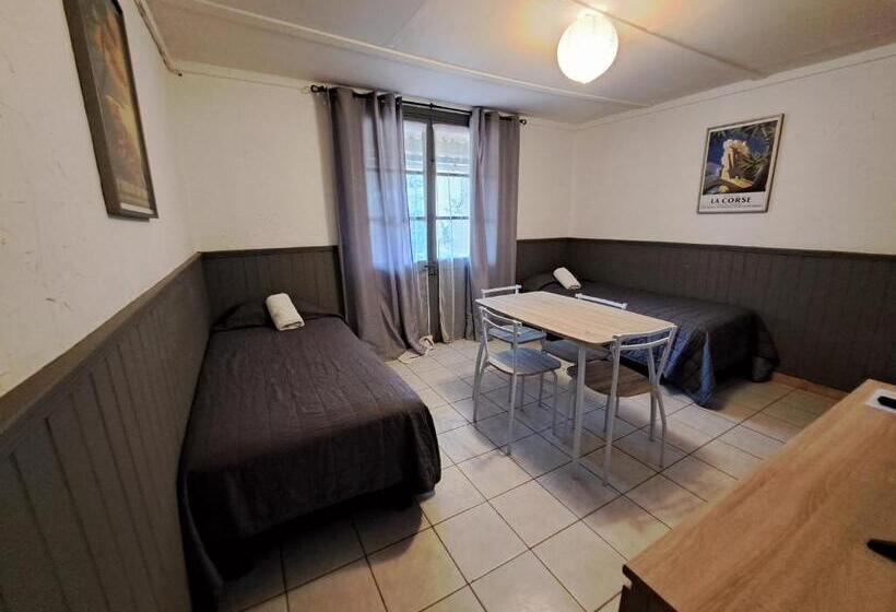 آپارتمان 1 خوابه با تراس, Bungalows Filippi