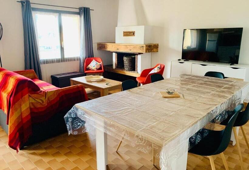 Апартаменты 3 Спальни, Bungalows Filippi