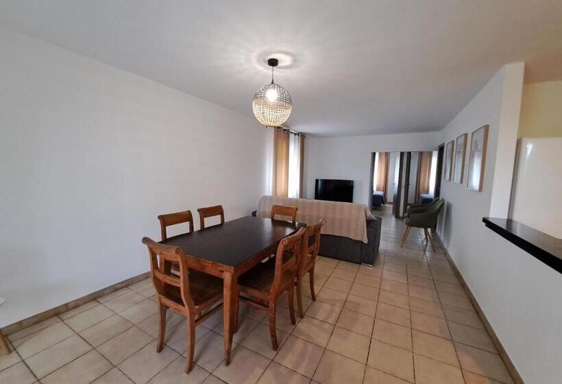 Апартаменты 2 Спальни, Bungalows Filippi