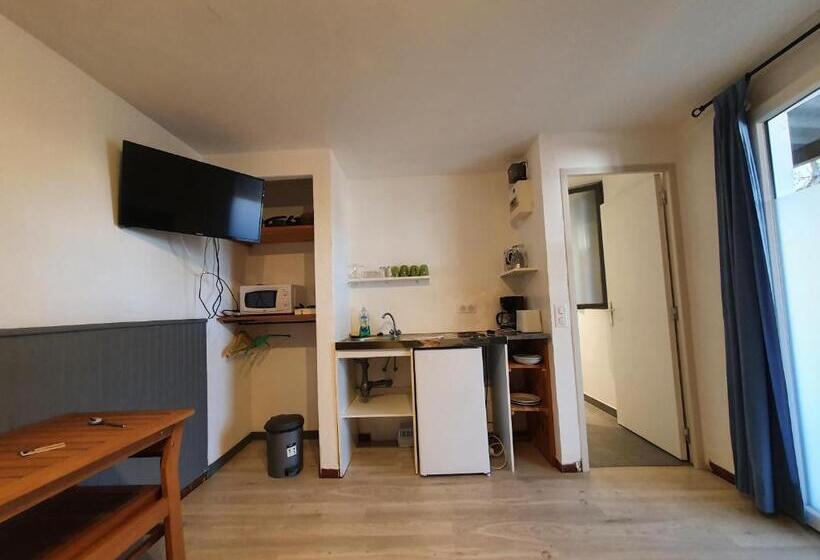 استودیو استاندارد با تراس, Bungalows Filippi