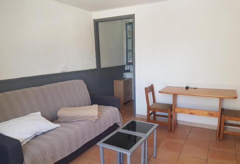 استودیوی استاندارد, Bungalows Filippi