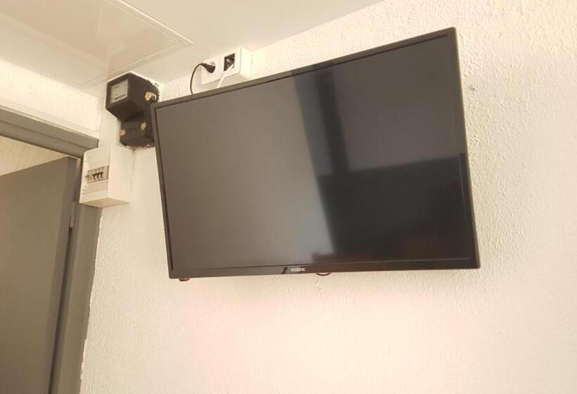 استودیوی استاندارد, Bungalows Filippi