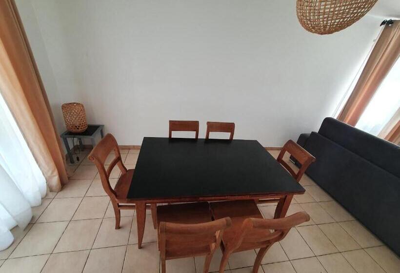 Апартаменты 2 Спальни, Bungalows Filippi