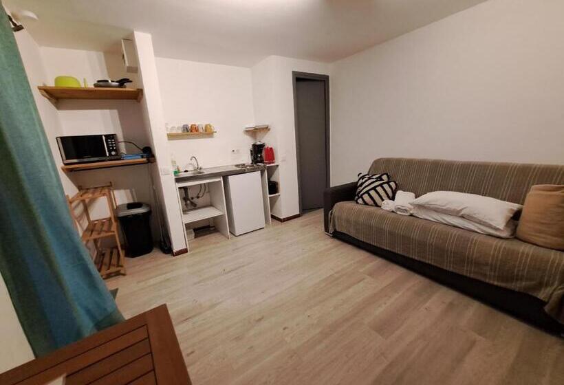 استودیو استاندارد با تراس, Bungalows Filippi