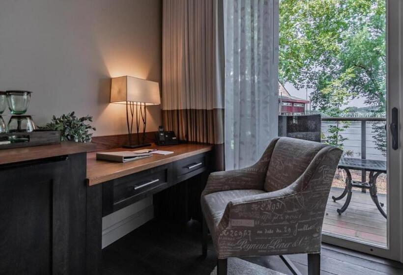 带大床的豪华间, Carriage House New Hope