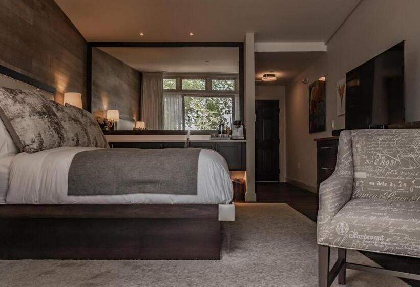 带大床的豪华间, Carriage House New Hope