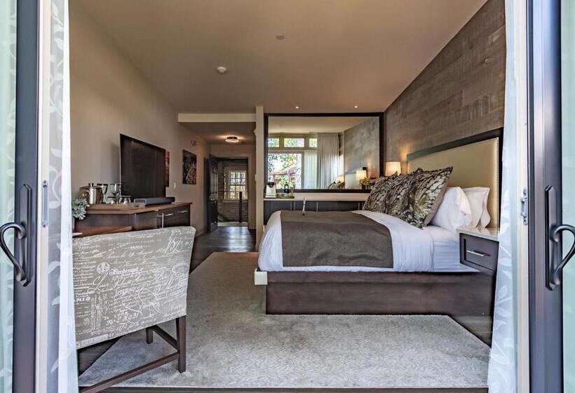 带大床的豪华间, Carriage House New Hope