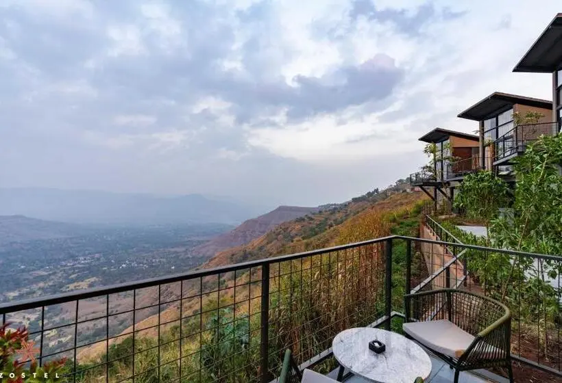 景色の見えるデラックスルーム, Zostel Plus Panchgani