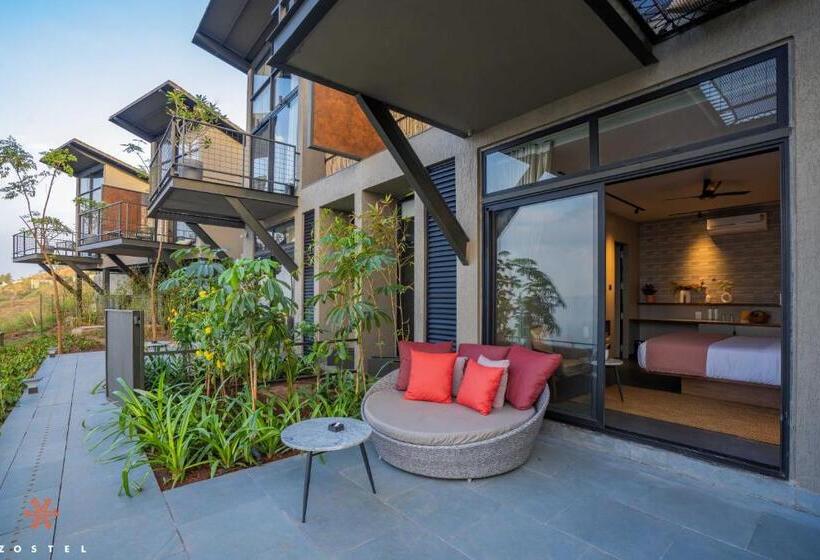 Номер Премиум, Zostel Plus Panchgani