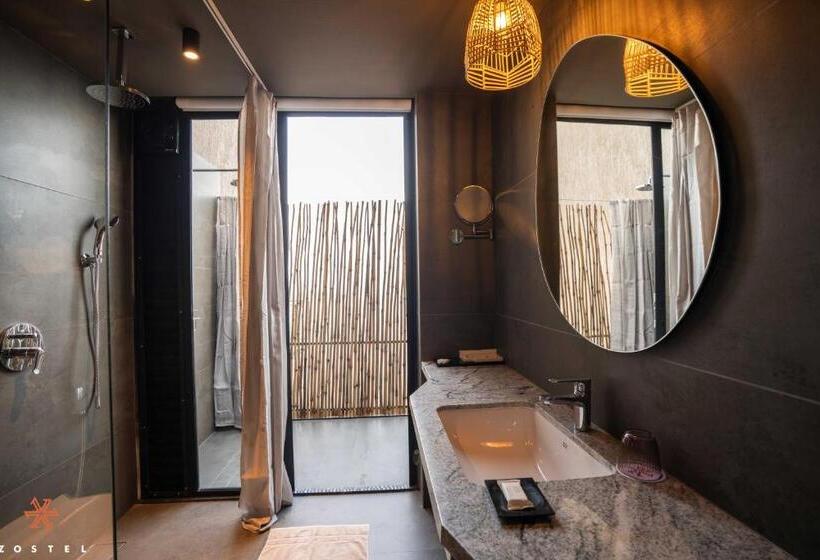 Номер Deluxe Внутренний, Zostel Plus Panchgani