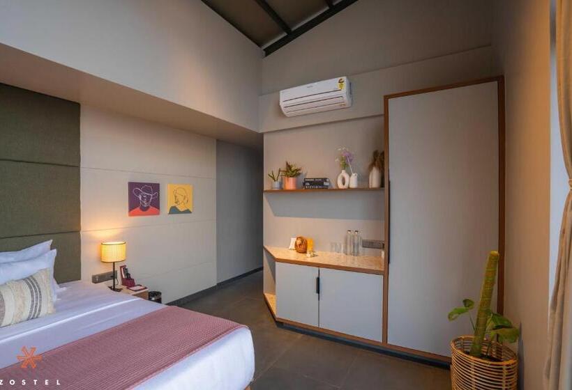 Номер Deluxe Внутренний, Zostel Plus Panchgani