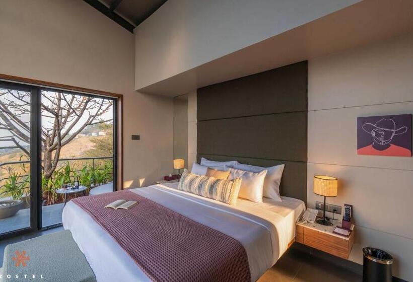 Номер Deluxe Внутренний, Zostel Plus Panchgani