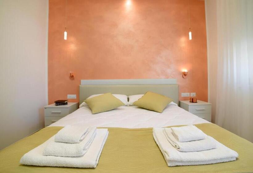 스탠다드 룸 킹사이즈 침대, B&b Il Fiorone