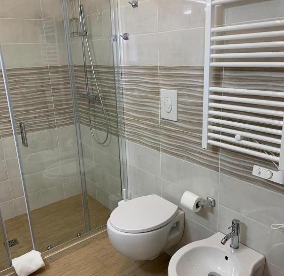 정원 전망 4인용 스탠다드 룸, B&b Il Fiorone