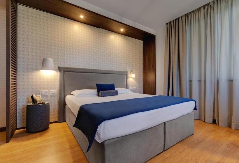 חדר סופריור, Fly Deco