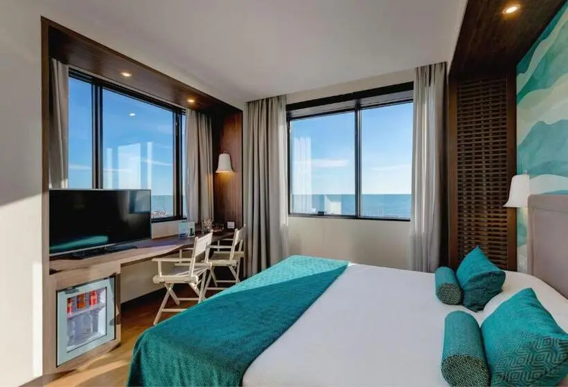 Camera Standard Vista Mare, Fly Deco