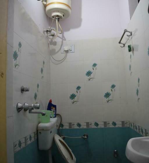 스탠다드 룸, Abhay Villas Guest House