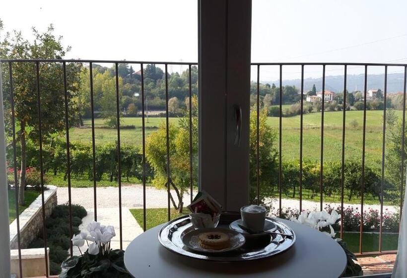 سوییت جونیور, Agriturismo Relais Maddalene101