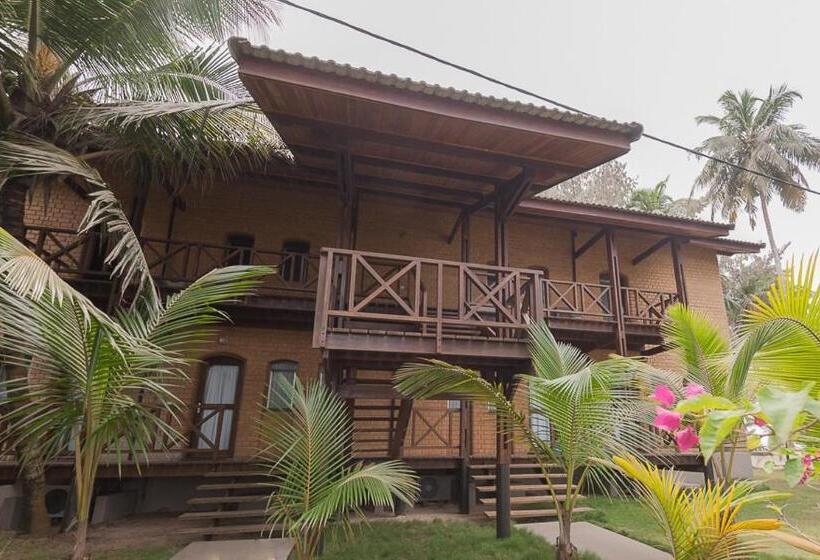 اتاق استاندارد با چشمانداز دریا, Coucoue Lodge