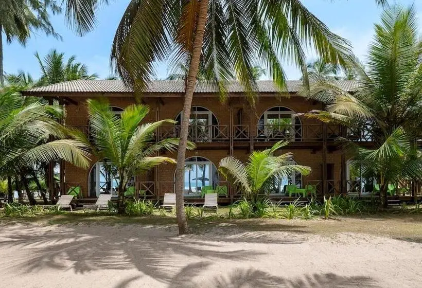 اتاق استاندارد با چشمانداز دریا, Coucoue Lodge