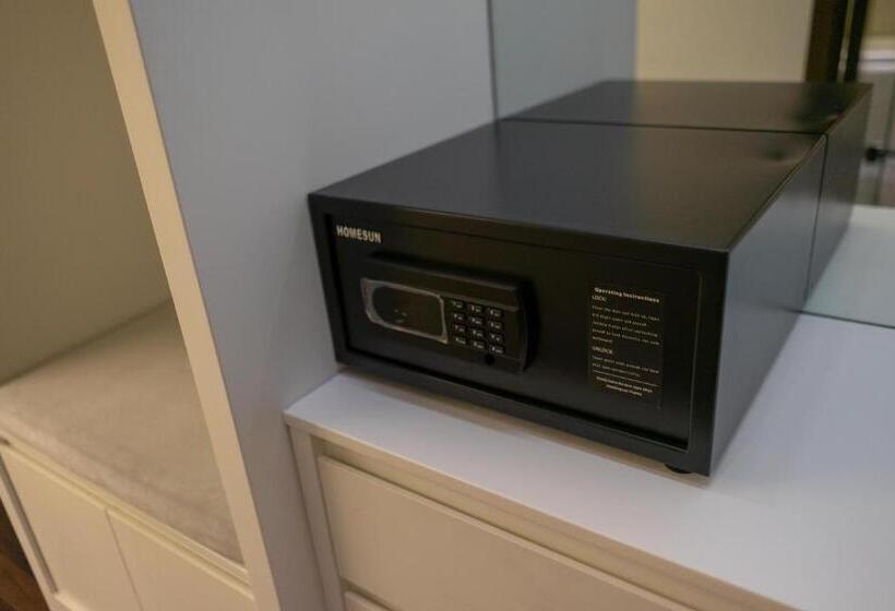 اتاق استاندارد, Kp