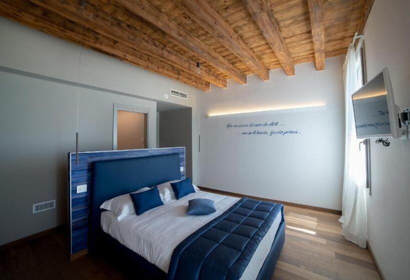 غرفة ديلوكس, K Farm