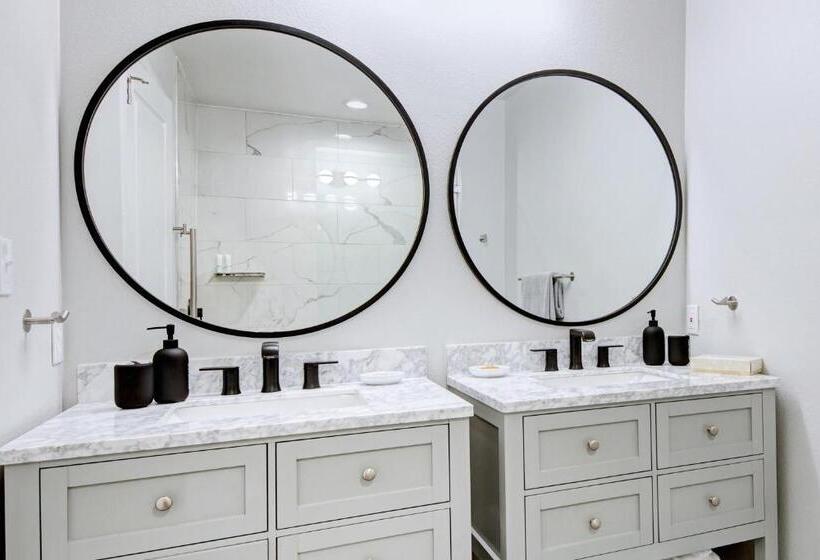 Номер Стандарт, Pocono Mountain Villas By Exploria Resorts