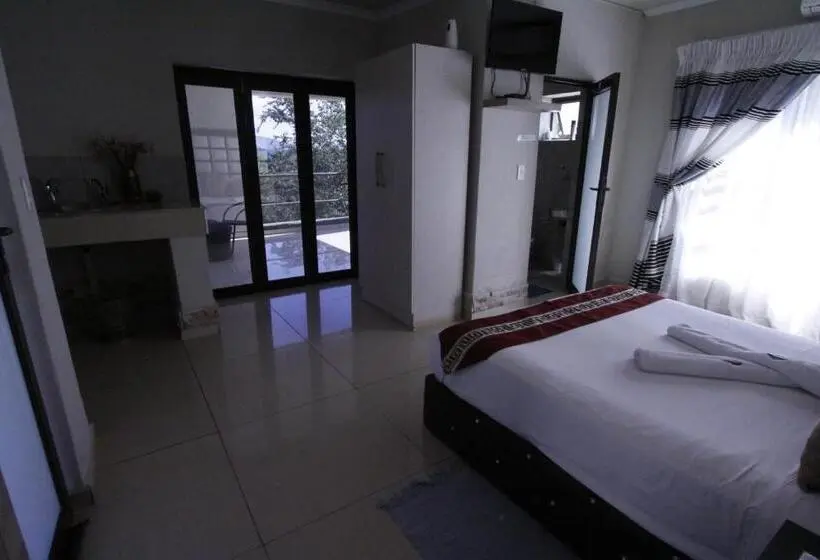 Sviitti Parveke, Naldorado Executive Villa