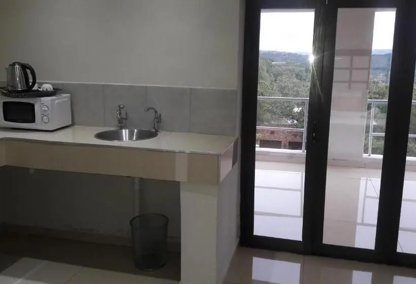 Sviitti Parveke, Naldorado Executive Villa