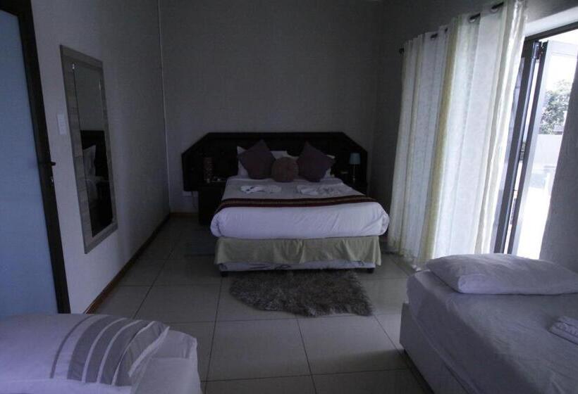 스위트 킹사이즈 침대, Naldorado Executive Villa