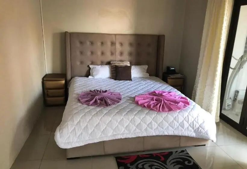 Sviitti King-vuode, Naldorado Executive Villa