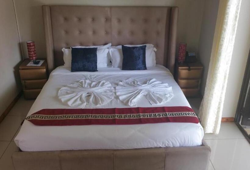 스위트 킹사이즈 침대, Naldorado Executive Villa