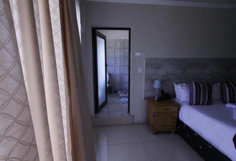 스탠다드 스튜디오 킹침대, Naldorado Executive Villa