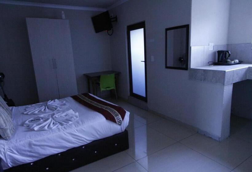 스위트, Naldorado Executive Villa