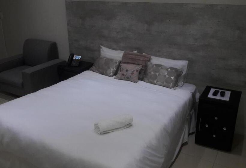 스위트, Naldorado Executive Villa