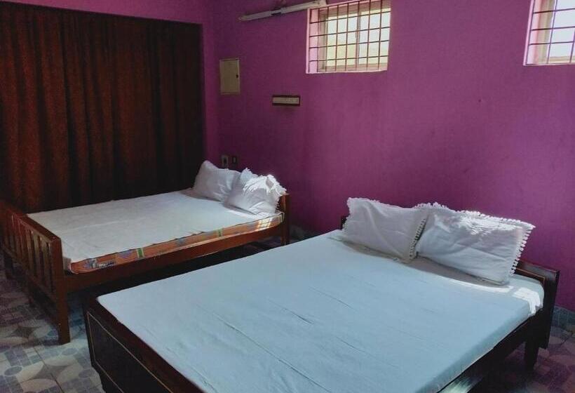 四人标准间, Parisha Residency  Temple Side