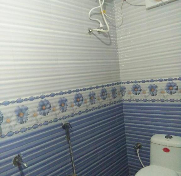 4인용 스탠다드 룸, Parisha Residency  Temple Side