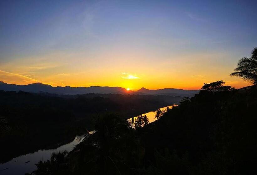 家庭间, Mahaweli View Inn